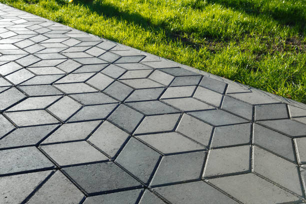 Best Residential Driveway Paver Services  in East Hazel Crest, IL